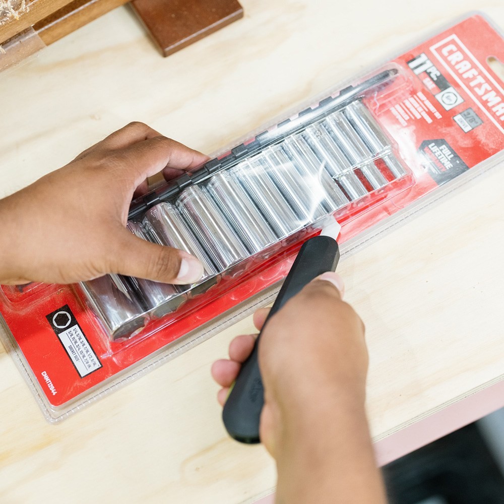 Slice Auto-Retractable Squeeze-Trigger Utility Knife