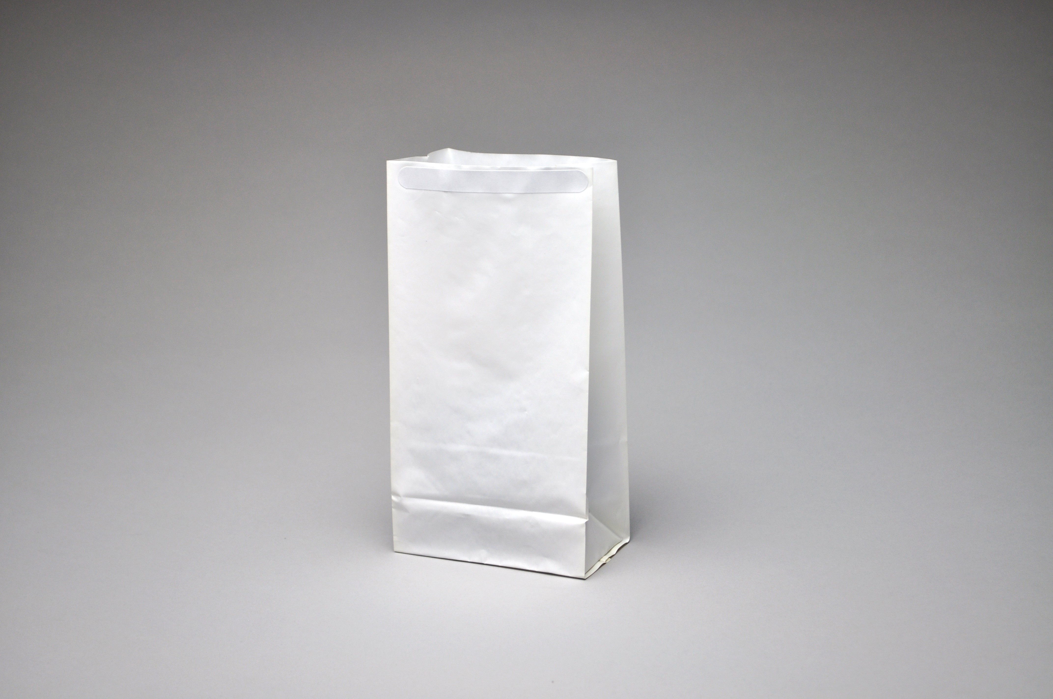 Bag Poly 4.5x8.5 3Mil Seamless Air Sickness w/Adhesive Tape Closure 1000/CS
