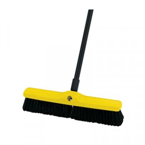 Medium Floor Sweeper, Polypropylene/Tampico, 18" Brush, 3" Bristles, Black